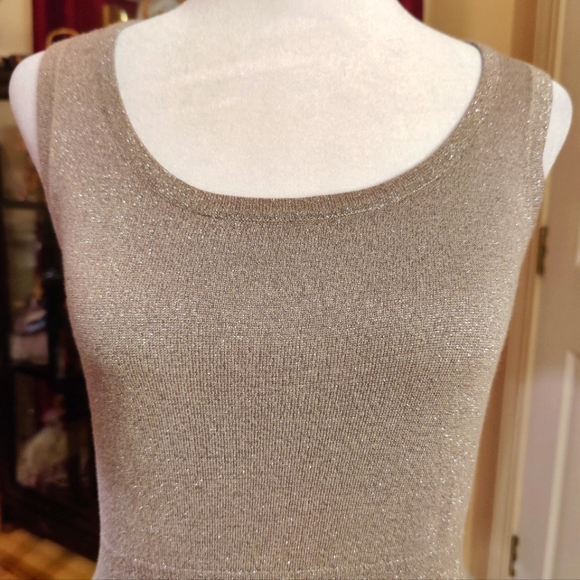 Y2K Mossimo Silver Sweater Tank - Picture 2 of 4